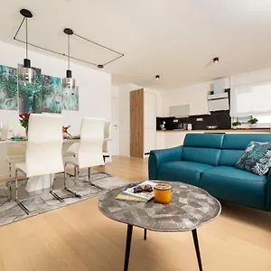 https://sun-residence-krk.primorje-gorskikotar.com